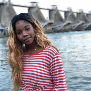 Meet your Posher, Lela